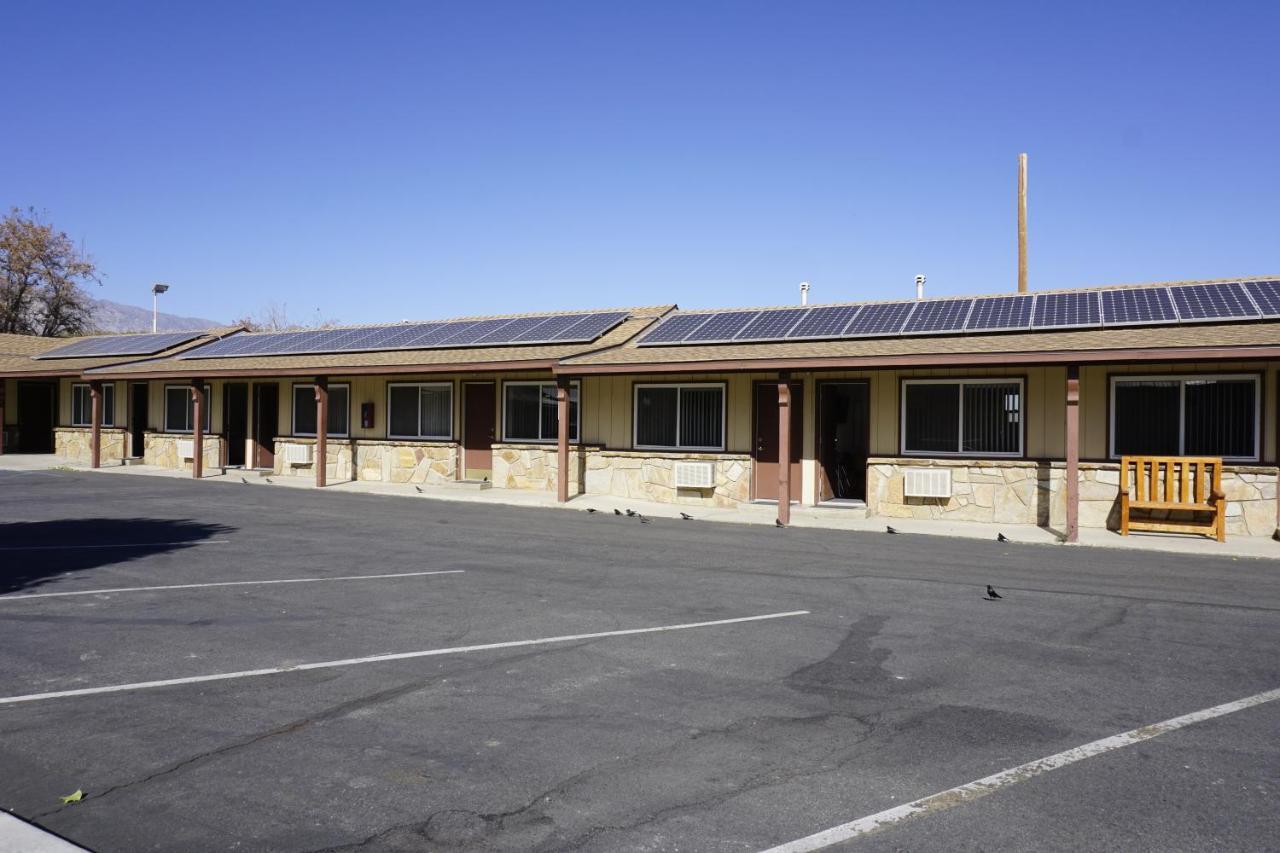 Bristlecone Motel Big Pine Exterior photo